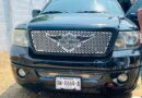Roban camioneta de reciente modelo