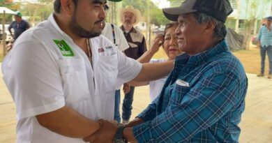 Ramiro Amezcua escucha y propone soluciones para Playa Vicente