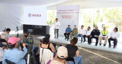 Llama Gobernador de Oaxaca a la población a estar alerta por tormenta tropical Erick