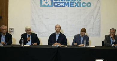 Fox y exgobernadores del PAN cierran filas por Ernesto Ruffo y denuncian persecución política