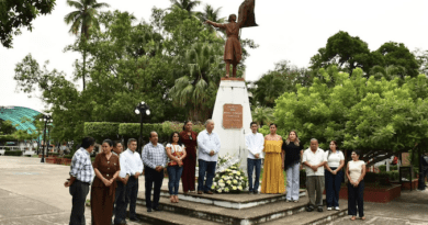 🇲🇽 Nuestra Bandera Nacional ondea este día a media asta en conmemoración del 215.º aniversario luctuoso de Don Miguel Hidalgo y Costilla.