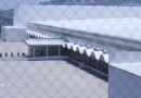 La megafarmacia ya no es ni bodega; inaugurada en 2023, hoy se encuentra vacía y desolada