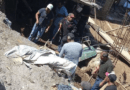 Rescatan a dos trabajadores tras derrumbe en obra de Huautla